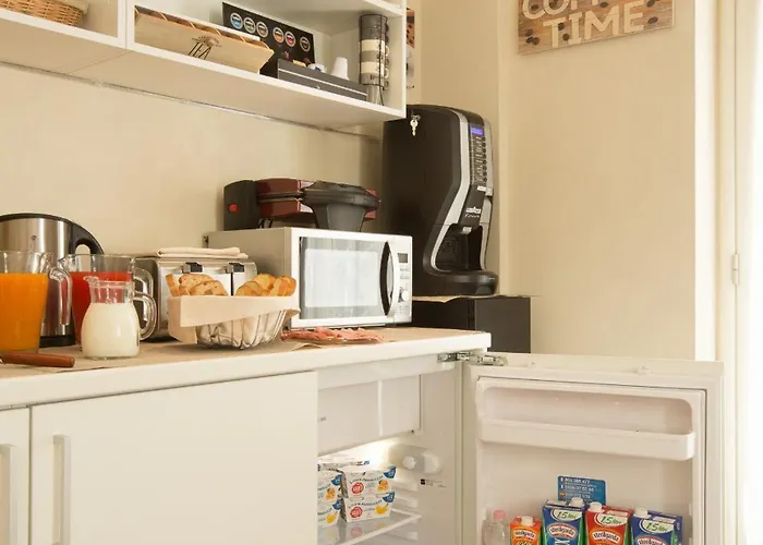 Relais Tiburtina Bed & Breakfast Rome